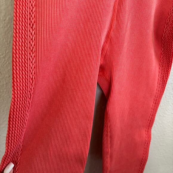 Offline by Aerie Orange Compression Workout Leggings No Pockets Women's Size XS - Picture 6 of 7